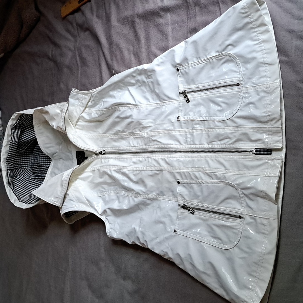 UbU Rain Vest